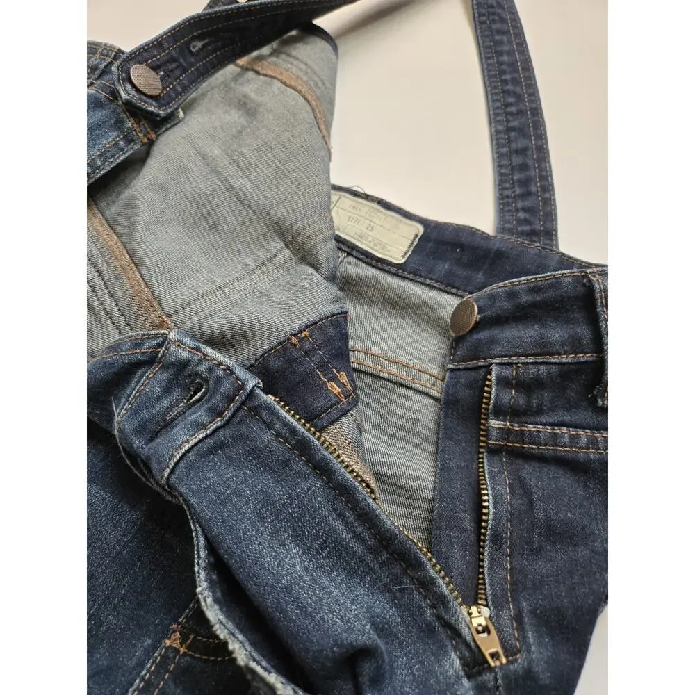 Free People‎ Women’s Blue Denim Straight Leg Overall Jumpsuit Size: 25 EUC